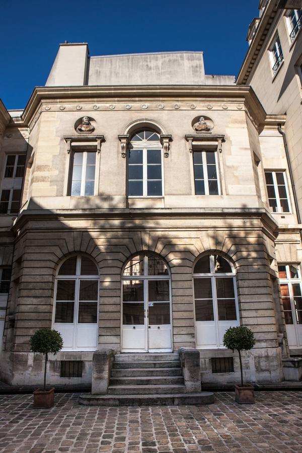 Assia & Nathalie - Luxury B&B Marais Париж Екстериор снимка